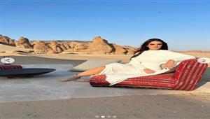 درة بفستان أبيض في أحدث ظهور.. والجمهور يعلق (صور)