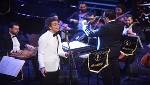 محمد محسن يطرب جمهوره في حفل غنائي بمهرجان الموسيقى العربية 
