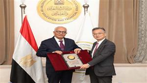 وزير التعليم يبحث مع السفير الياباني تعزيز التعاون المشترك