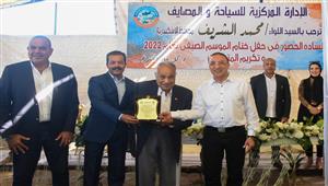 تخصيص أماكن لعرض منتجات الحرف اليدوية بالمجان على شواطئ الإسكندرية- صور 