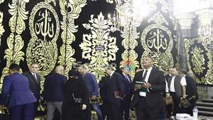 توافد العشرات على عزاء المحامي الراحل فريد الديب 