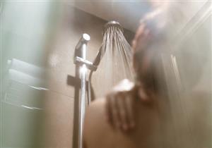 اختتم يومك بالاستحمام- إليك فوائده قبل النوم "فيديوجرافيك"