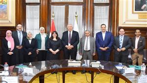 وزيرا الهجرة والزراعة يبحثان محفزات الاستثمار الزراعي للمصريين بالخارج