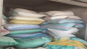 ضبط 13 طن أرز شعير تحتكرها 4 مخازن في الدقهلية