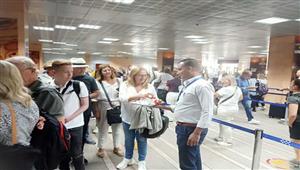 مطار الأقصر يستقبل أولى رحلات طيران "البحر الأحمر" من إسبانيا