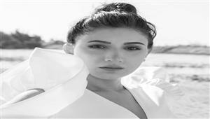 "السبكي" يروج لفيلم "تحت تهديد السلاح" (صور)