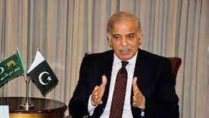 رئيس الوزراء الباكستاني يؤكد أن بلاده "يجب أن تقبل" بشروط صندوق النقد الدولي