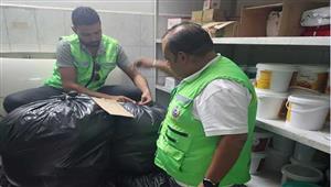 بالصور- غلق مطابخ 3 فنادق وضبط 600 كيلو أغذية مجهولة المصدر في دهـب