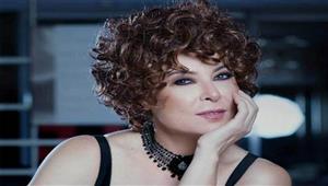 أنوشكا تحيي أولى حفلاتها الغنائية بعد غياب سنوات مع المايسترو جورج قلته