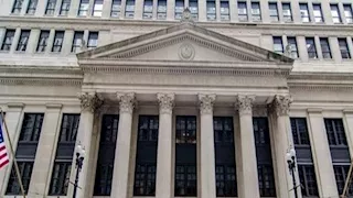 المركزي الأمريكي يوضح أسباب خفض سعر الفائدة على الدولار للمرة الثانية اليوم