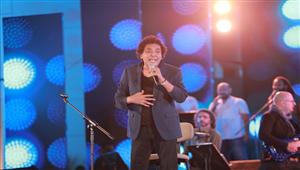  تشغيل أغاني "ويجز" قبل انطلاق حفل محمد منير احتفالا برأس السنة 