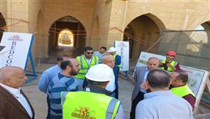 مسئولو الإسكان يتفقدون منطقة مثلث ماسبيرو وسور مجرى العيون بالقاهرة