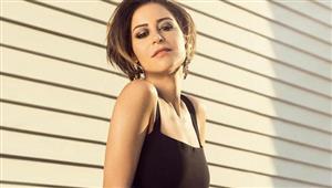 النيابة تحقق مع الفنانة منة شلبي.. وترسل المضبوطات للمعمل الكيميائي 