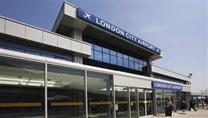 مطار لندن سيتي يسمح بحمل الكمبيوتر المحمول اعتبارا من أبريل