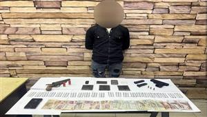  ضبط شخصين بالقاهرة بحوزتهما أسلحة نارية ومواد مخدرة 