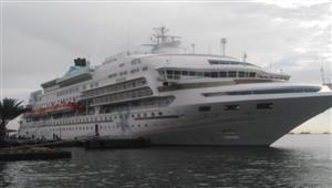 للمرة الثانية خلال أسبوع.. وصول السفينة "كريستال" إلى بورسعيد - صور
