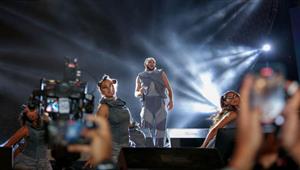 "عالمية رغم سوء التنظيم".. ماذا حدث بحفل ويجز في التجمع الخامس؟