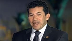 "الوزير بيلعب طاولة".. أشرف صبحي يشهد منافسات بطولة الصحفيين للألعاب الترفيهية