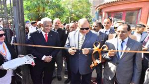 بالصور - محافظ أسيوط يفتتح الملتقى التوظيفي لتوفير 1000 فرصة عمل للشباب