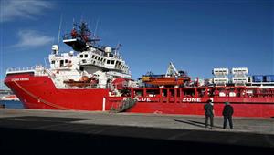 فرنسا ترفض قبول 123 لاجئا من على متن سفينة " أوشن فايكنج"