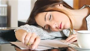 تعاني من التعب المزمن؟- 10 عادات يومية تخلص منها سريعًا