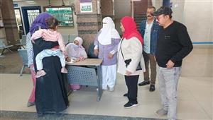 تطعيم 90% من الأطفال المستهدفين بتطعيم شلل الأطفال في أسوان ـ صور