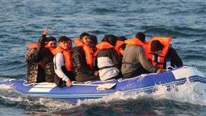 عملية انقاذ جارية لقارب يقل لاجئين في قناة المانش