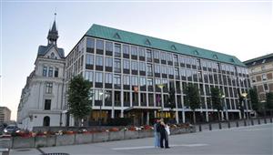 "لسنا نيجيريا".. "تويتر" يُعدل التوصيف الخاص بحساب الخارجية النرويجية (صور)