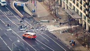   "غرق فندق بأكمله".. انفجار أكبر حوض سمك يحتوي على 1500 سمكة (فيديو)