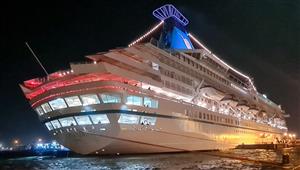 بالصور- وصول السفينة أرتانيا إلى ميناء بورسعيد وعلى متنها 505 سائحين