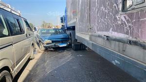 14 مصابًا في تصادم 3 سيارات بأسيوط 