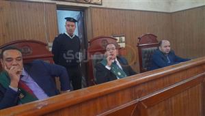 "أنا إدريس اللي فى القرآن".. قاتل زوجته يهذي أمام رئيس المحكمة في كفر الشيخ - صور