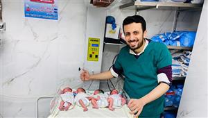 وزن الطفل يصل لـ2000 جرام.. سيدة تُنجب 4 ذكور بعملية قيصرية في أسيوط