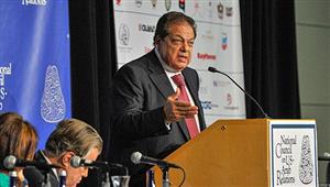 أول مصري وأفريقي.. اختيار محمد أبو العينين عضوا في مجلس القادة الأمريكي العربي