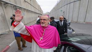 الكنائس المسيحية التي تتبع التقويم الغربي تبدأ احتفالاتها بعيد الميلاد