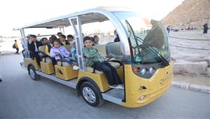 ​"أوراسكوم بيراميدز" تنظم رحلة توعوية للأطفال الأيتام وذوي الهمم بالأهرامات -صور