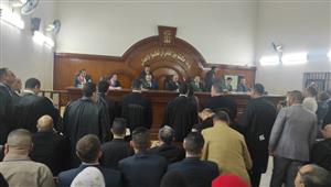 "زعيم الفساد".. قرار جديد في محاكمة رئيس جامعة دمنهور بعد مرافعة النيابة العامة - صور