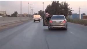 عرض حياة الآخرين للخطر.. ضبط قائد سيارة لقيامه بحركات استعراضية في الإسكندرية 