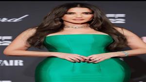 درة تنشر صورا من أمام الأهرامات (صور)