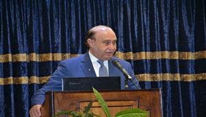 مهاب مميش: قناة السويس أهم ممر مائي في حركة التجارة العالمية- صور 