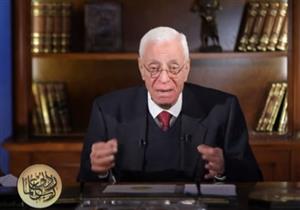 متى يكون شرب الماء مضرًا؟- حسام موافي يكشف