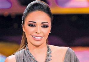 داليا البحيري تتألق بالأسود في حفل افتتاح مهرجان أسوان