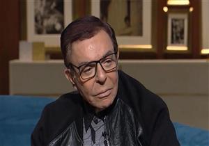 لا يعرفه الكثيرون.. سر سجادة صلاة سمير صبري (خاص)