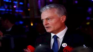 رئيس ليتوانيا يؤيد نشر جنود ألمان ببلاده لتأمين اتفاق سلام في أوكرانيا