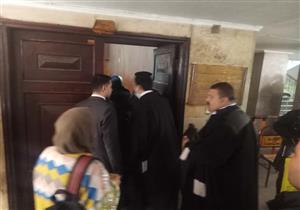 بالصور.. وصول أسرة "بسنت" ضحية الصور الإباحية محكمة جنايات طنطا