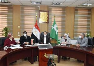 ممدوح غراب يبحث آليات تنفيذ "حوافز تميز الأداء"  في الشرقية