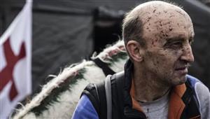 روسيا وأوكرانيا: خاركيف وقبلها إدلب السورية وسراييفو البوسنية.. كيف هي الحياة تحت الحصار؟