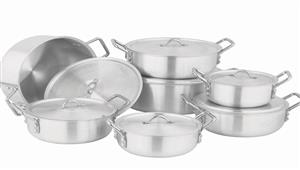  لصحة أسرتك.. ابتعدي عن هذه الأنواع من الأواني و4 هم الأفضل