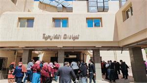 بالصور-  وزير التعليم العالي يتفقد مستشفى الخارجة  التخصصي في الوادي الجديد