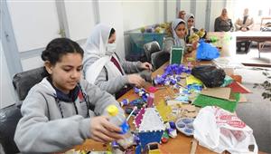 "زينة رمضان من القمامة".. ورشة عمل لطلاب الإعدادية في المنوفية - صور